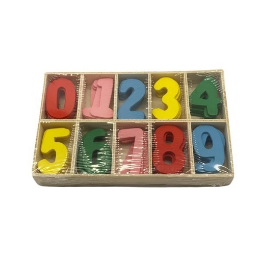 NUMEROS MADERA 50PCS EN CAJA MADERA 9006